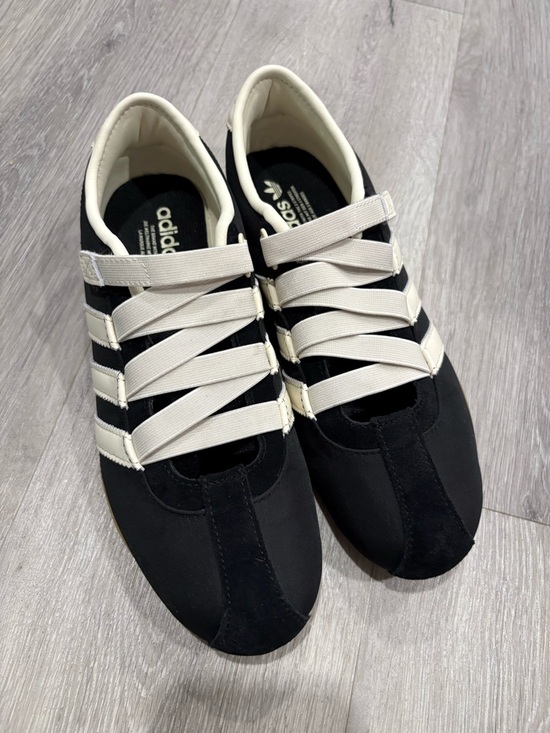adidas Shoes - adidas tokyo Black and Cream Low-Top Sneakers New 9.5